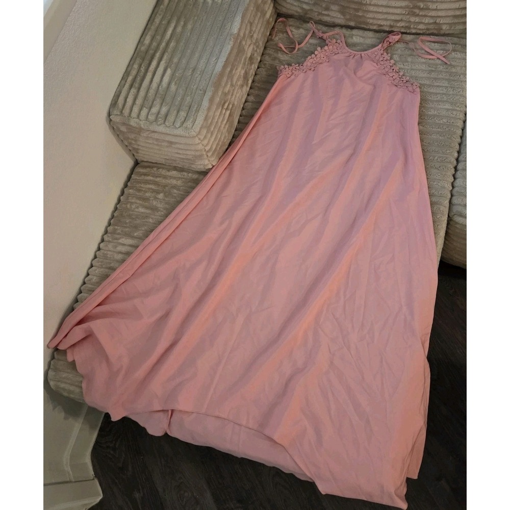 SHEIN Light Pink Crochet Halter Neck Maxi Dress Women's Size M Baby Pink Flowy - Picture 1 of 10
